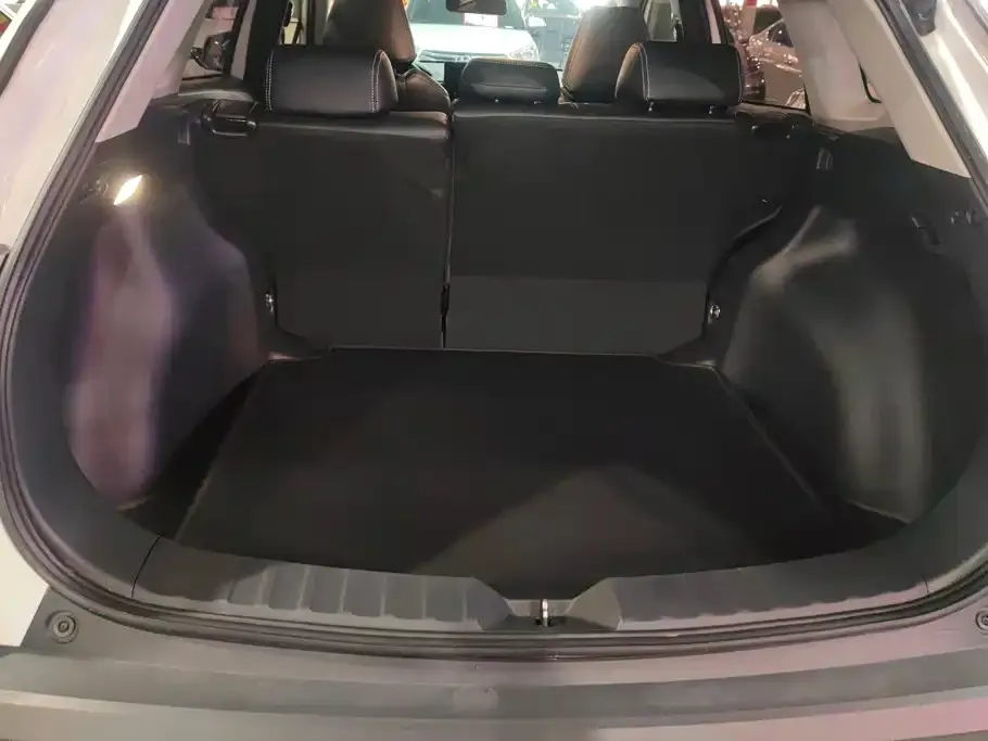 Toyota Corolla Cross — фото 4
