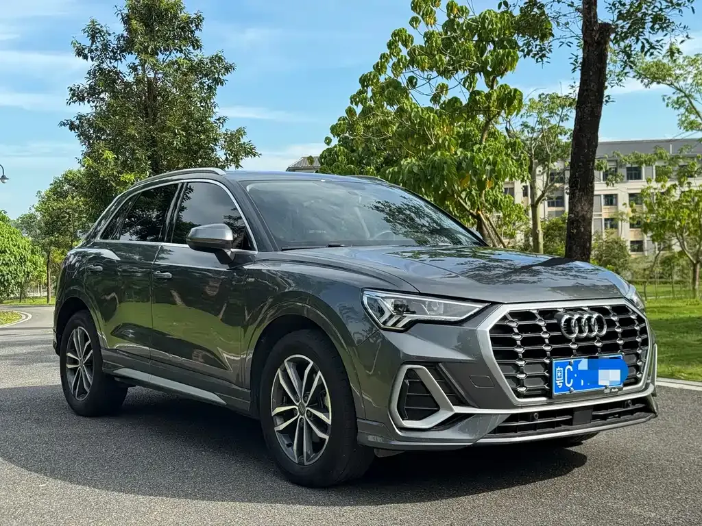 Audi Q3 — фото 4