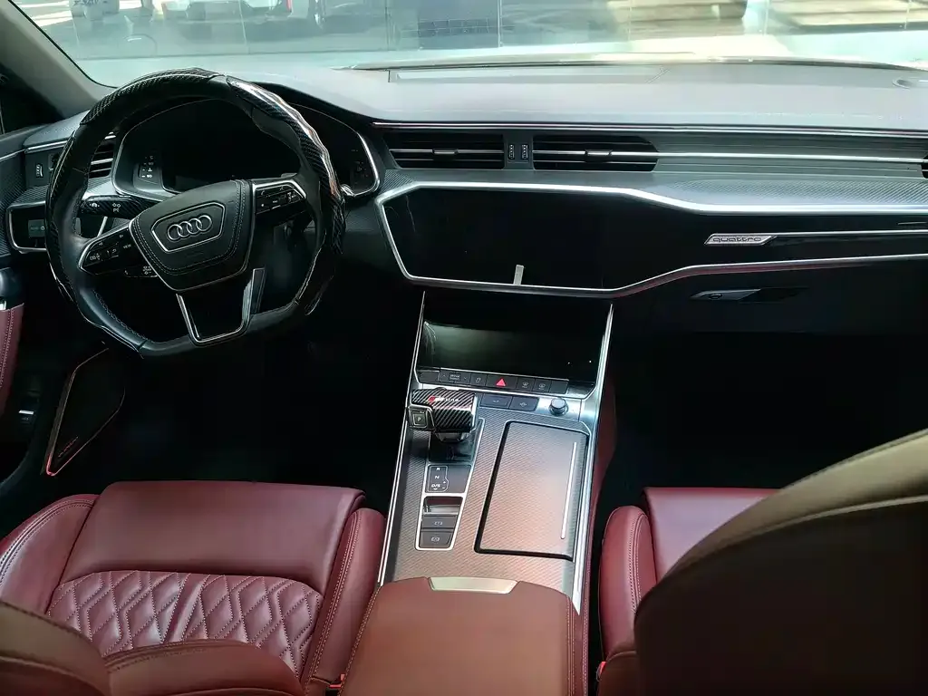 Audi A7L — фото 3