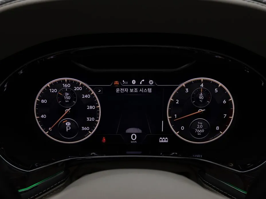 Bentley Flying Spur — фото 4