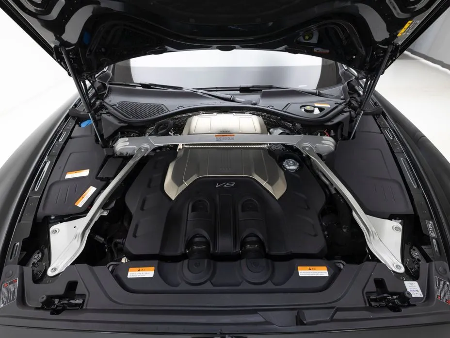 Bentley Flying Spur — фото 9