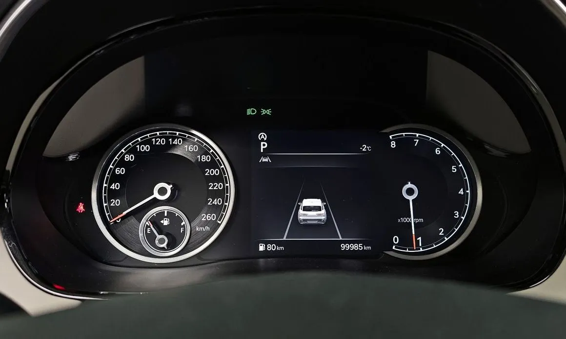 Genesis GV70 — фото 2