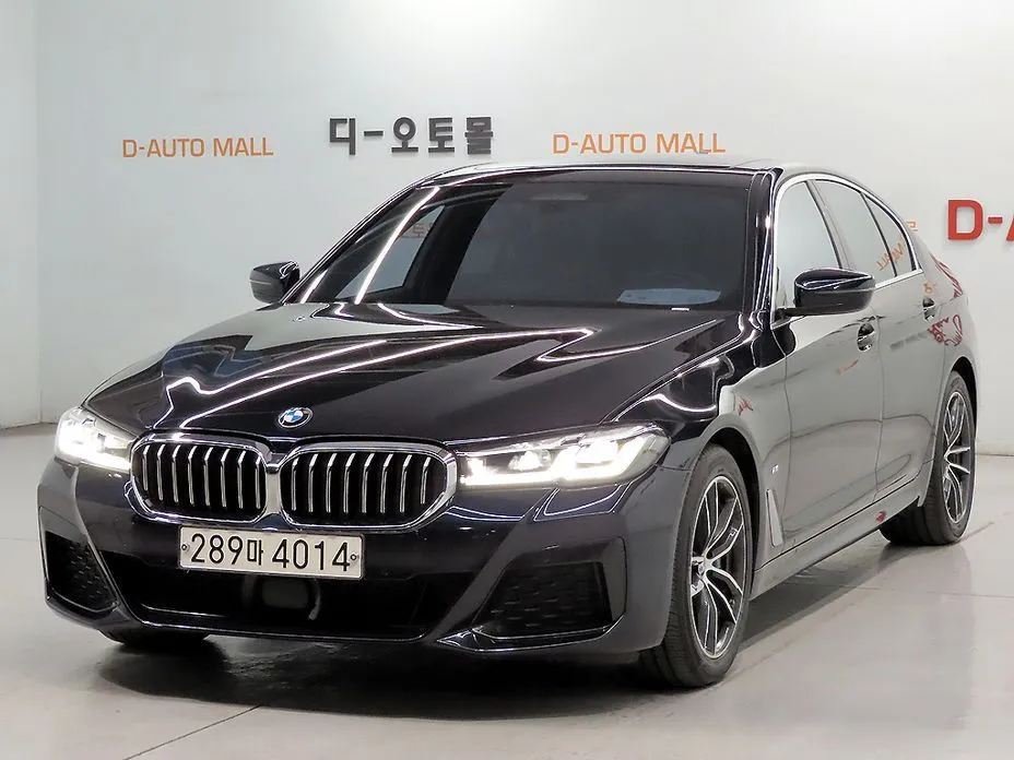 BMW 5-Series — фото 1