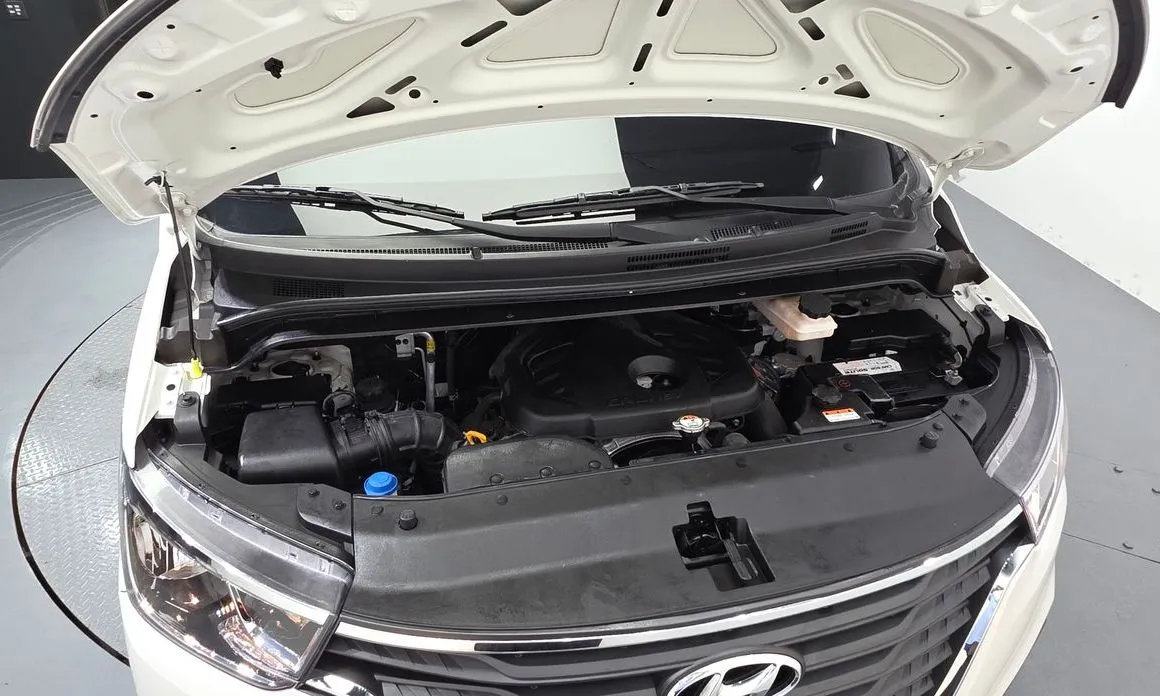 Hyundai Starex — фото 10