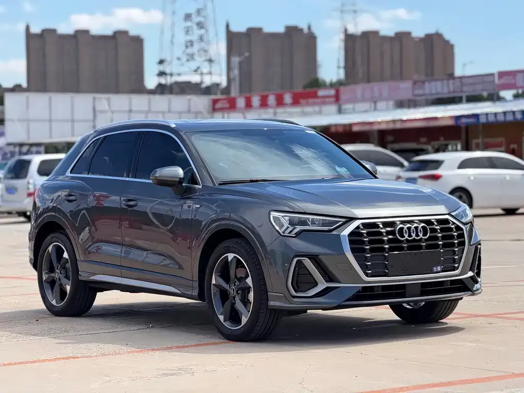 Audi Q3 — фото 2