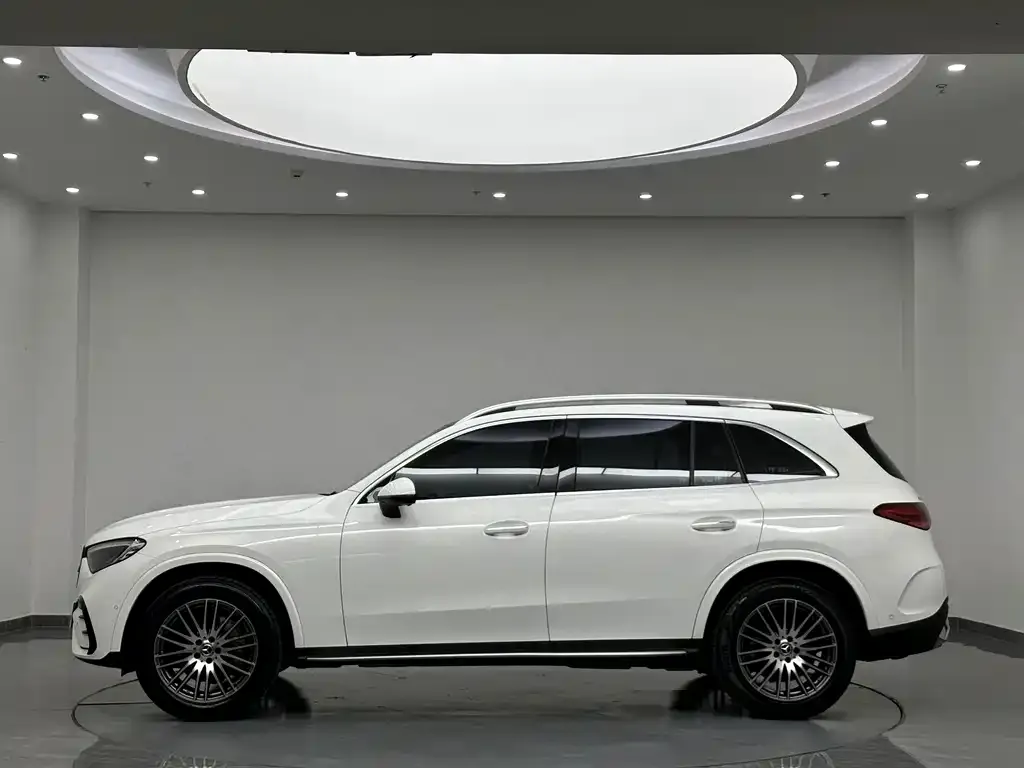 Mercedes-Benz GLC — фото 8