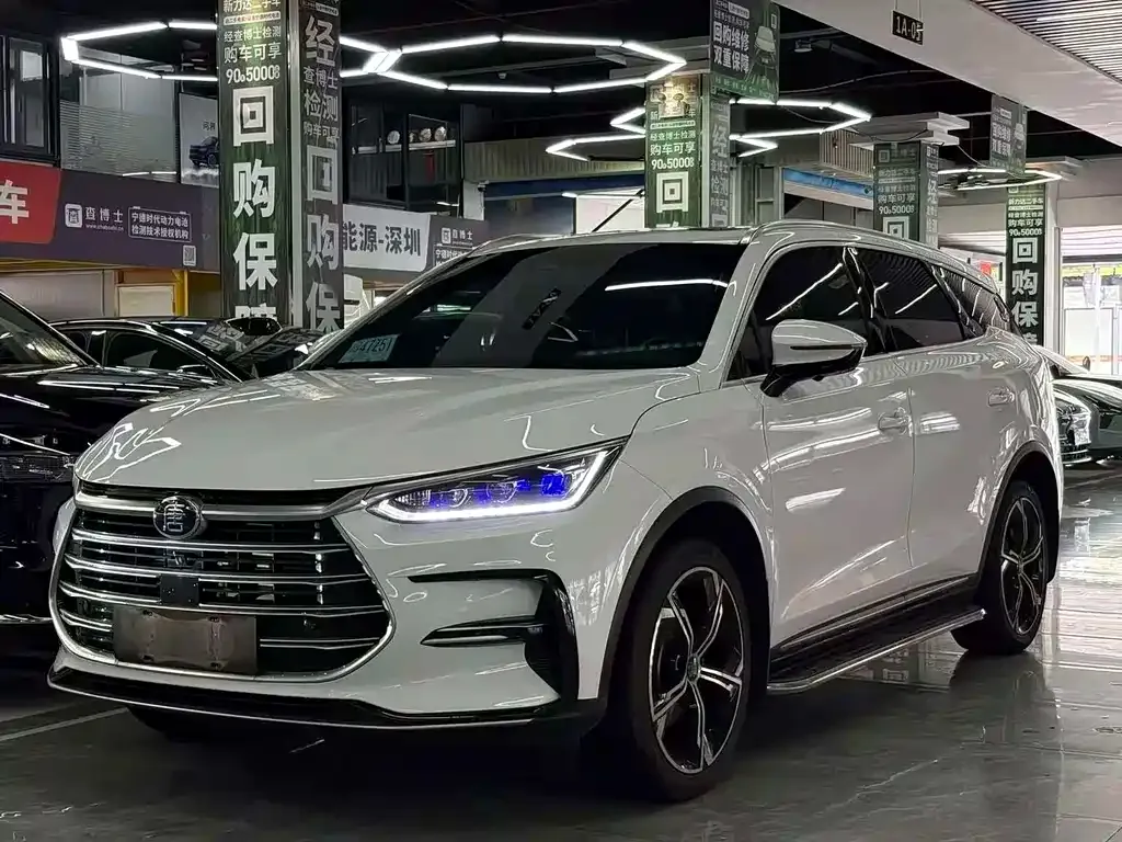 BYD Tang New Energy — фото 1