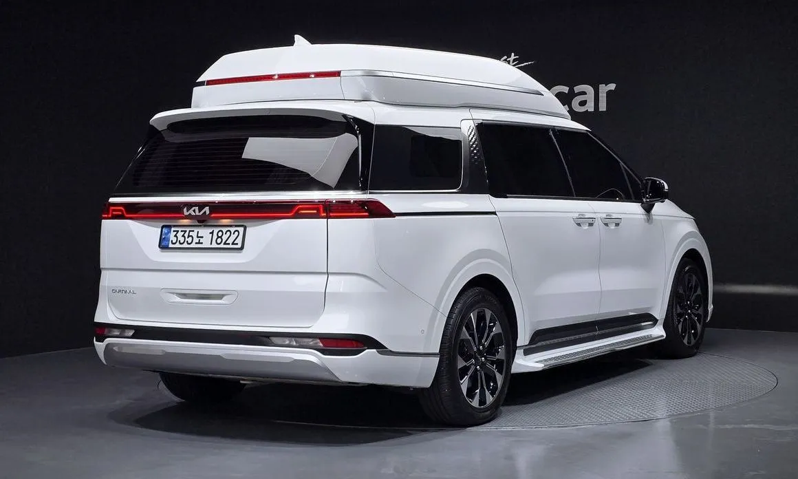 Kia Carnival — фото 4