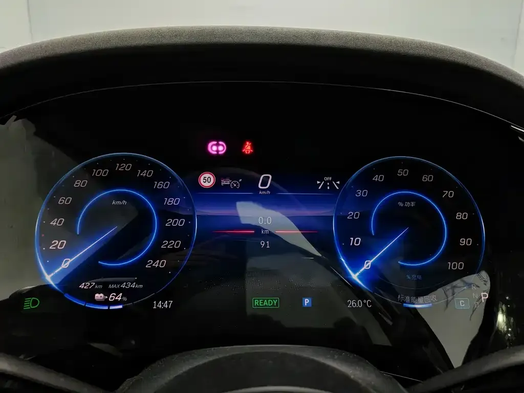 Mercedes-Benz EQS SUV — фото 2