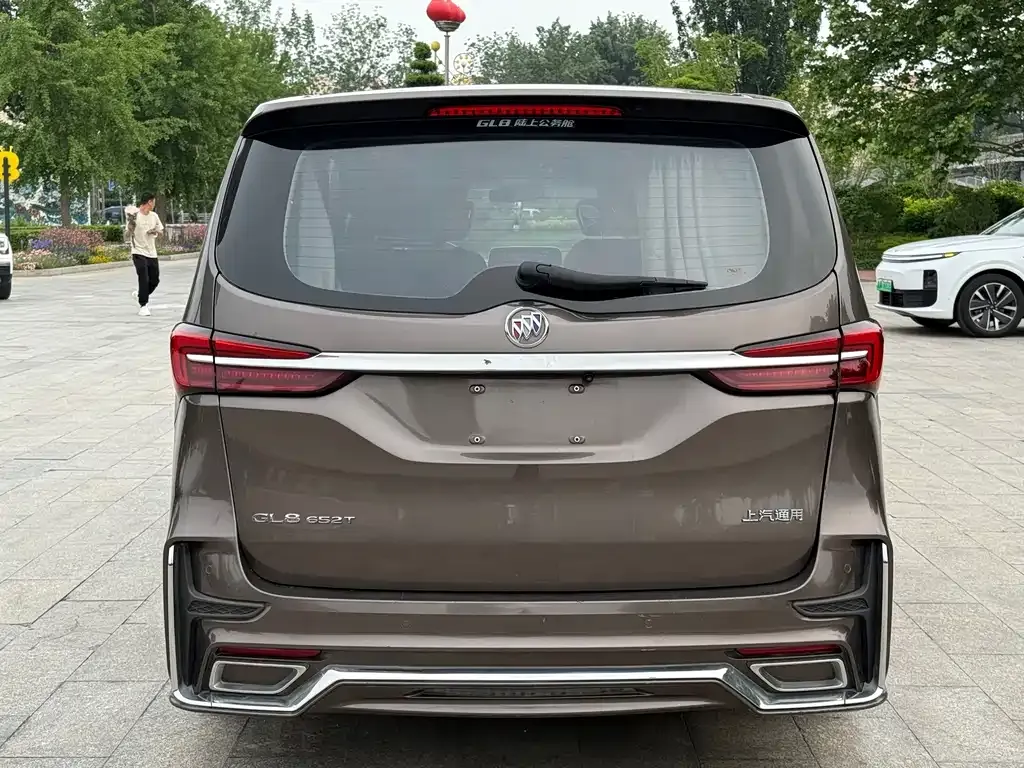 Buick GL8 — фото 5