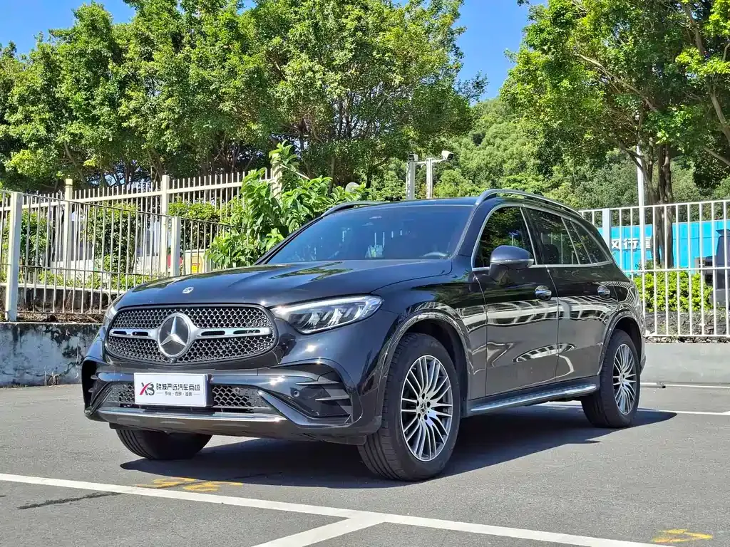 Mercedes-Benz GLC — фото 1