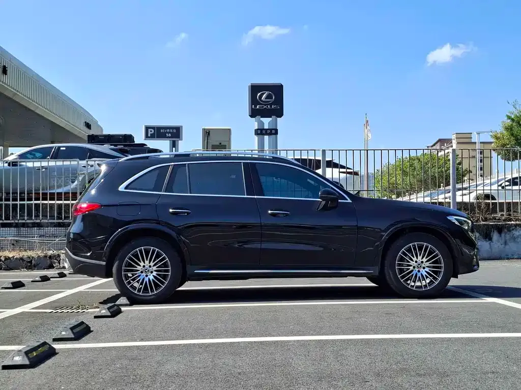Mercedes-Benz GLC — фото 4