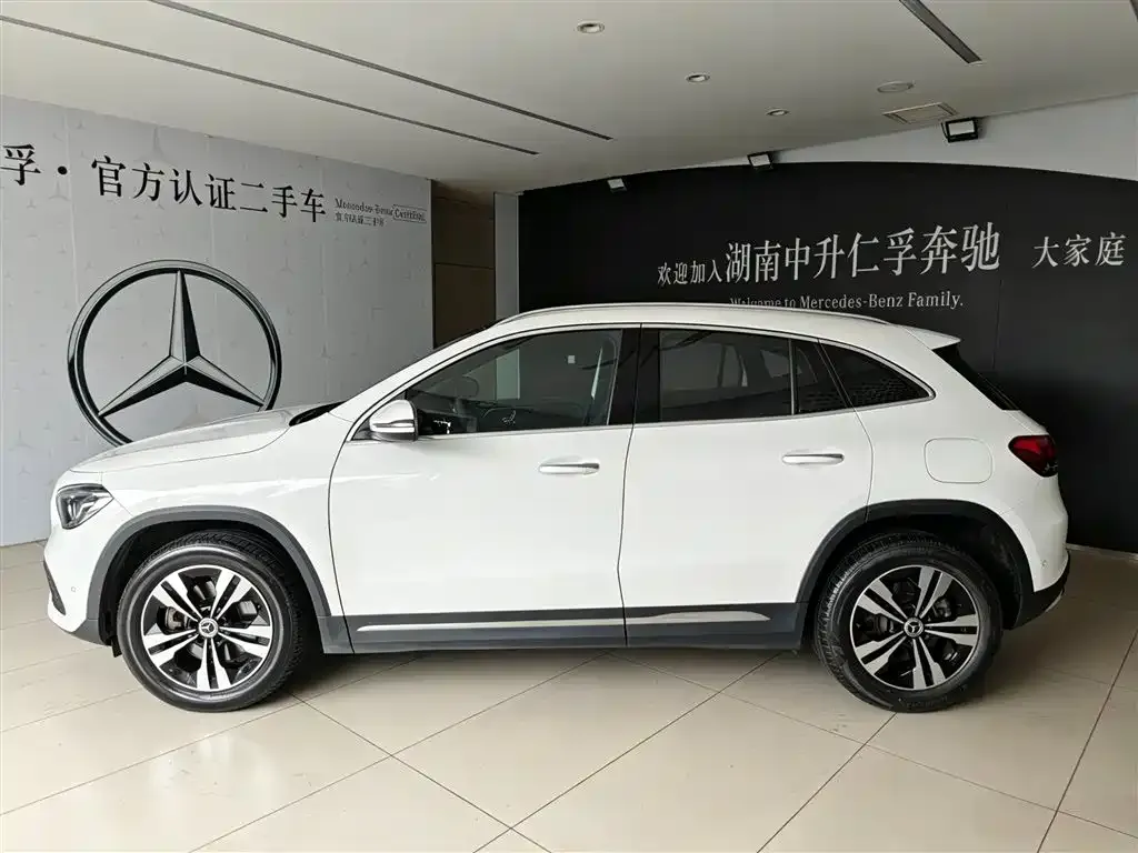 Mercedes-Benz GLA — фото 7