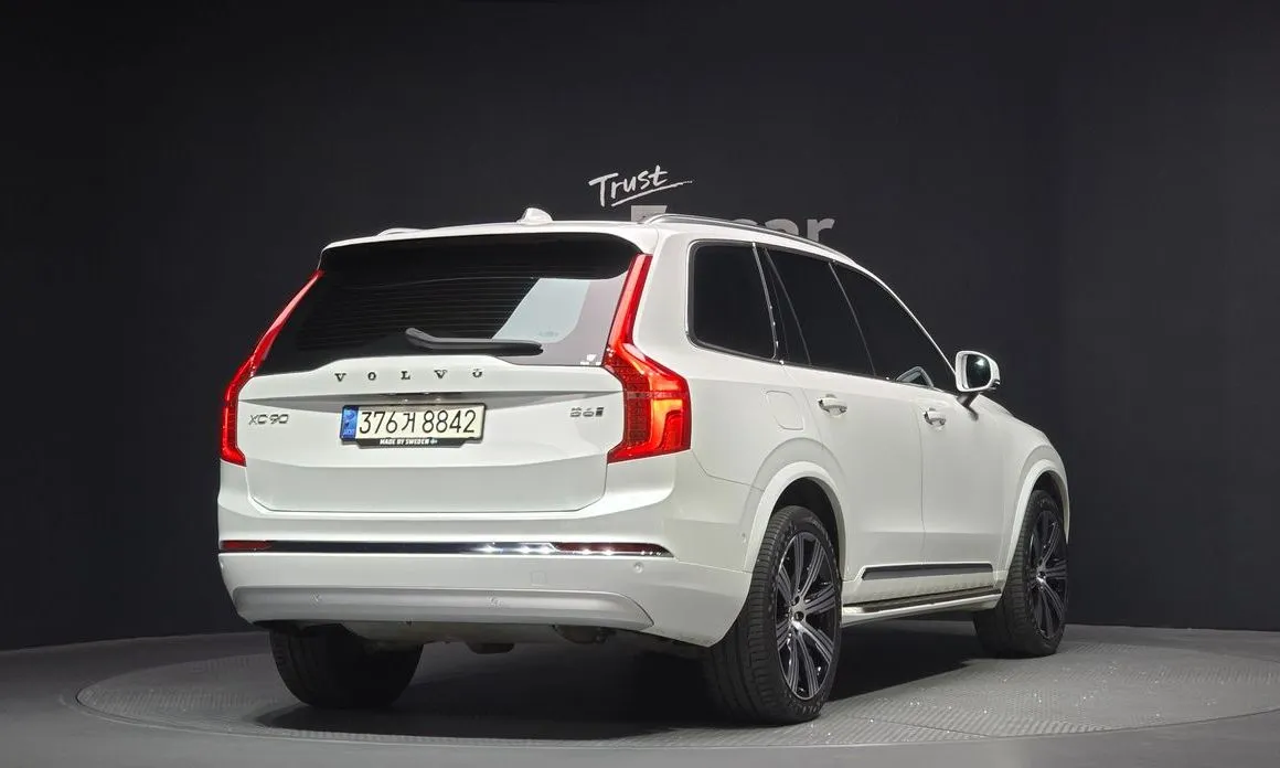 Volvo XC90 — фото 4