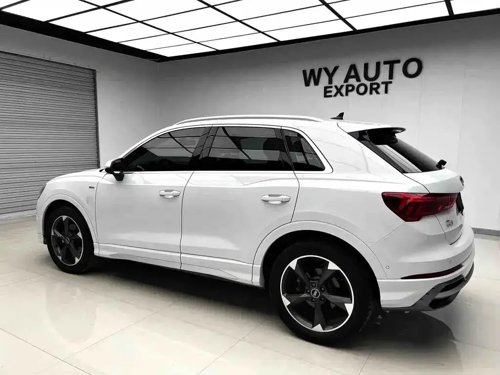 Audi Q3 — фото 5