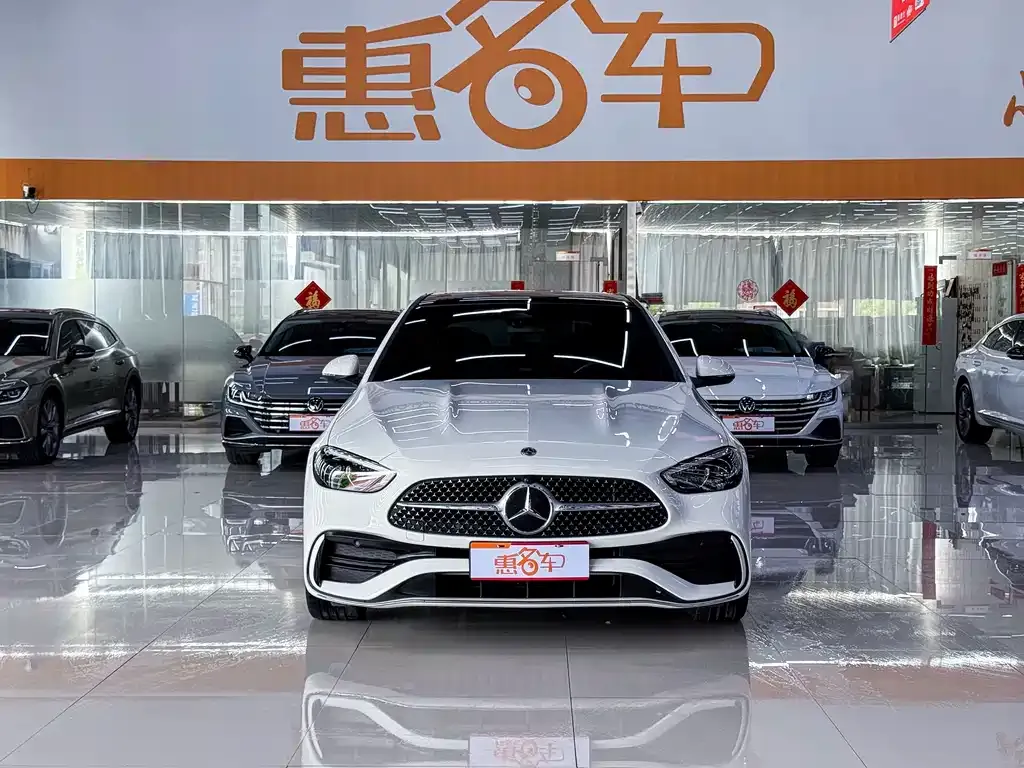 Mercedes-Benz C-Class — фото 1