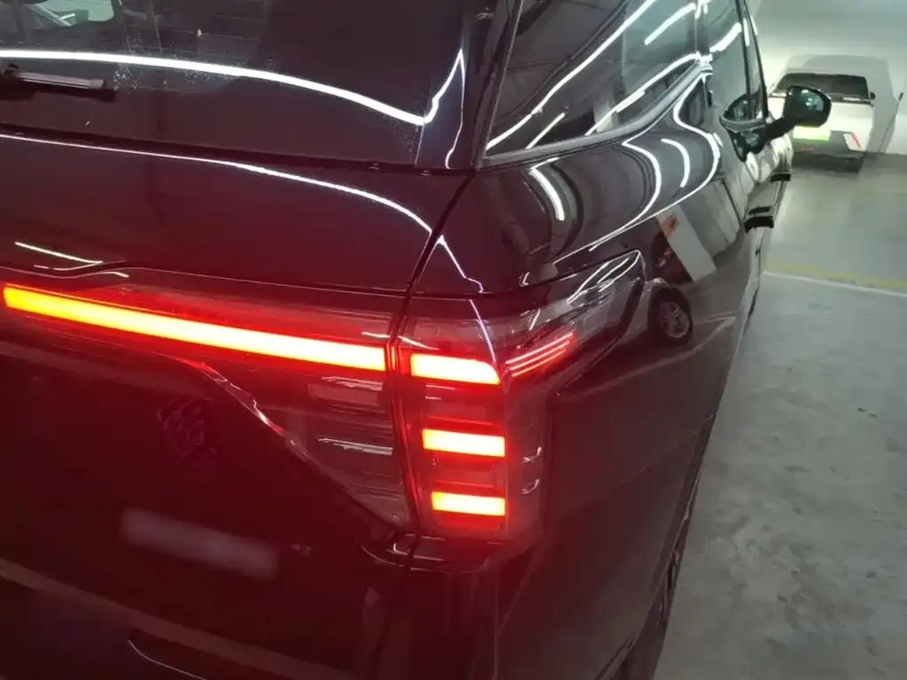 Ford Edge — фото 3
