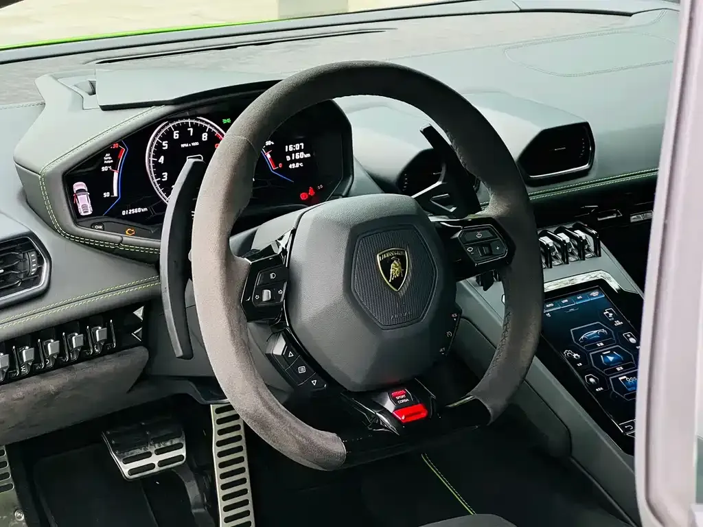 Lamborghini Huracan — фото 6