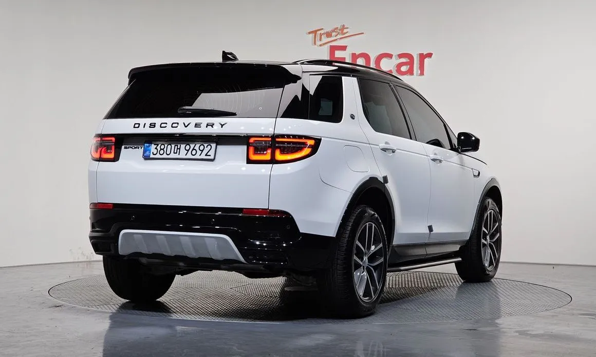 Land Rover Discovery Sport — фото 3