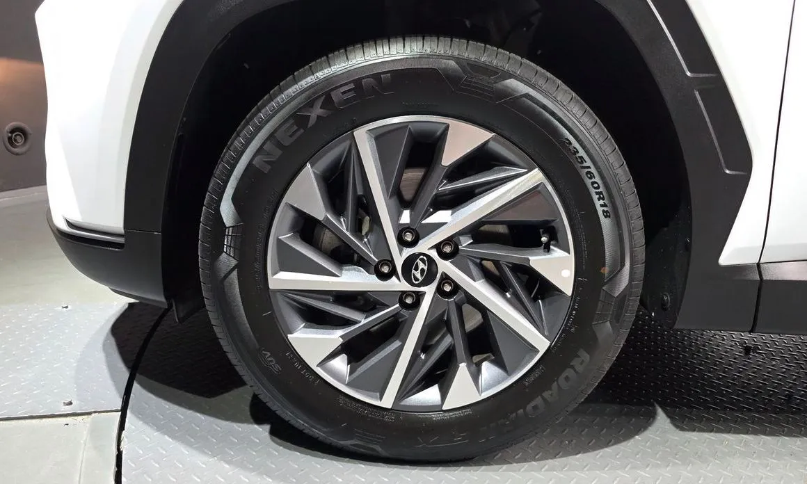 Hyundai Tucson — фото 9