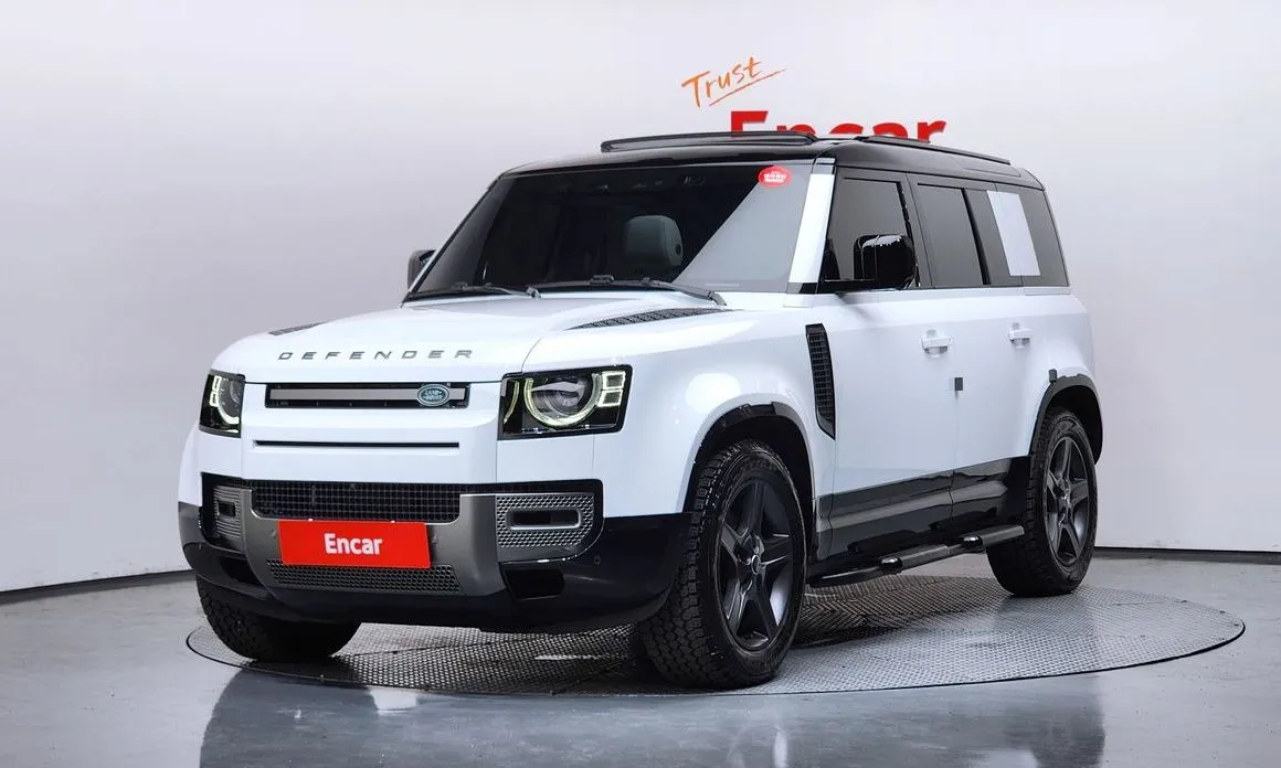 Land Rover Defender — фото 1