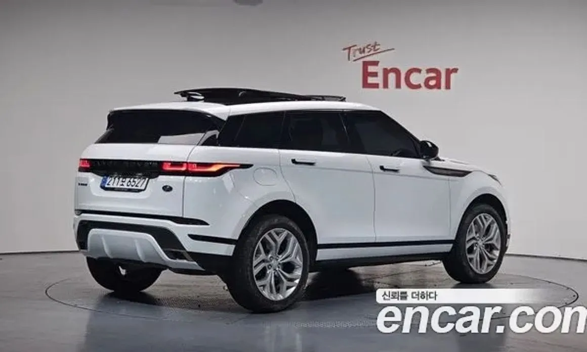 Land Rover Range Rover Evoque — фото 4