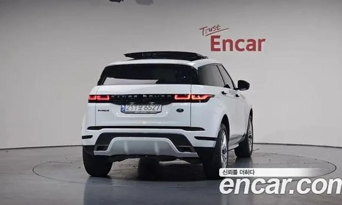 Land Rover Range Rover Evoque — фото 3