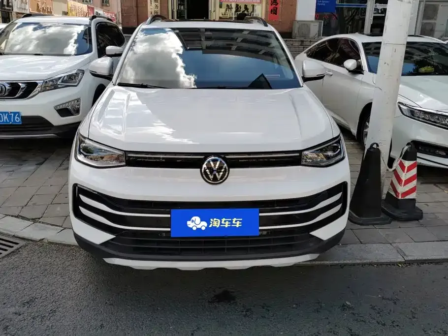 Volkswagen Tharu — фото 6