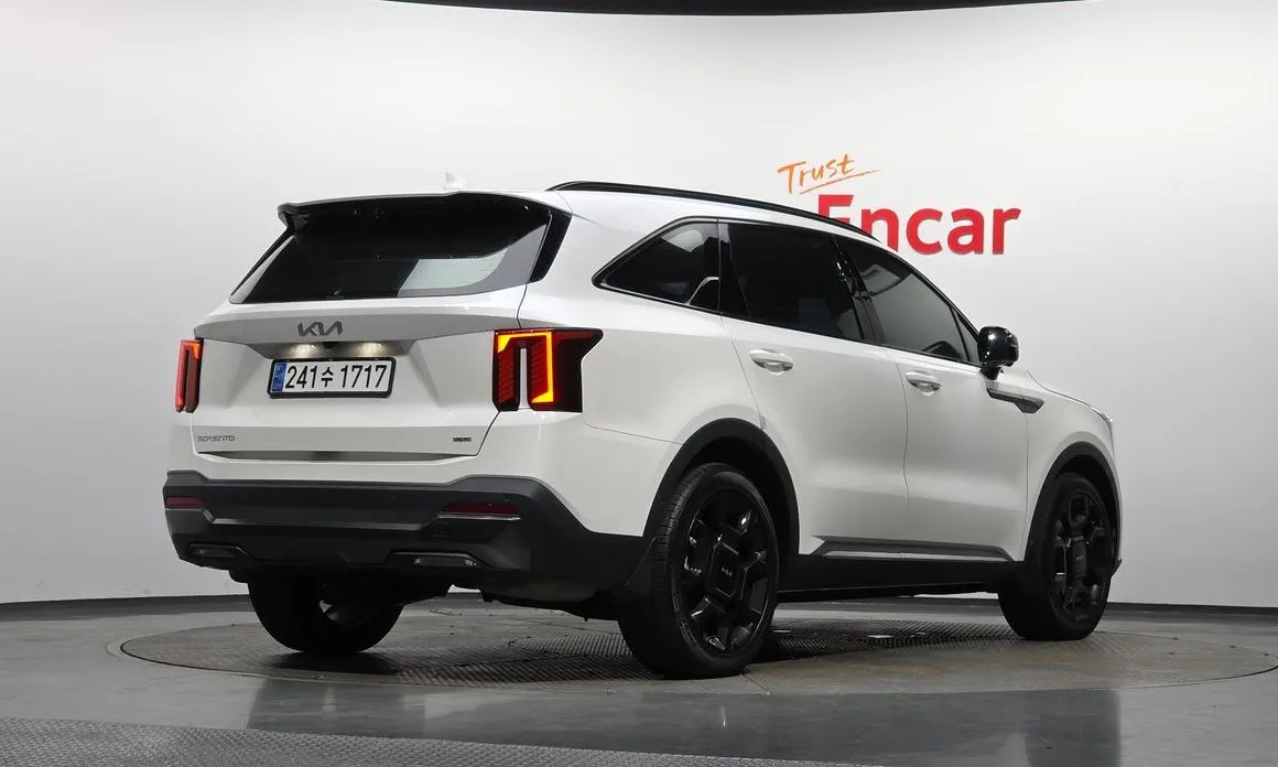 Kia Sorento — фото 4