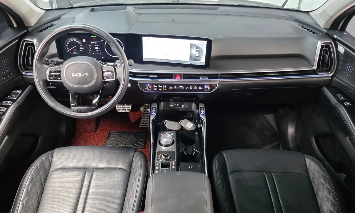 Kia Sorento — фото 8
