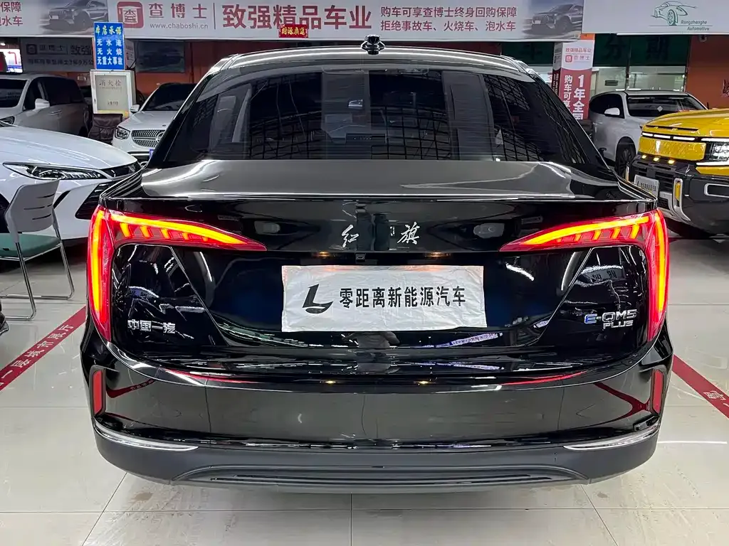 Hongqi E-QM5 — фото 5
