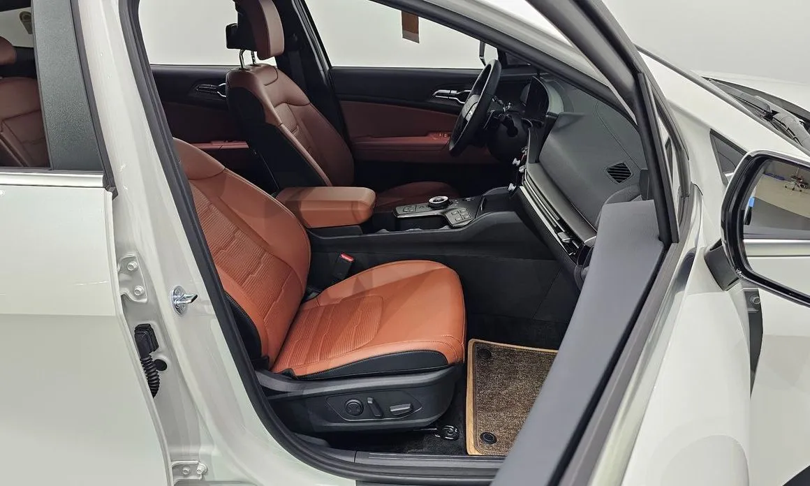 Kia Sportage — фото 9