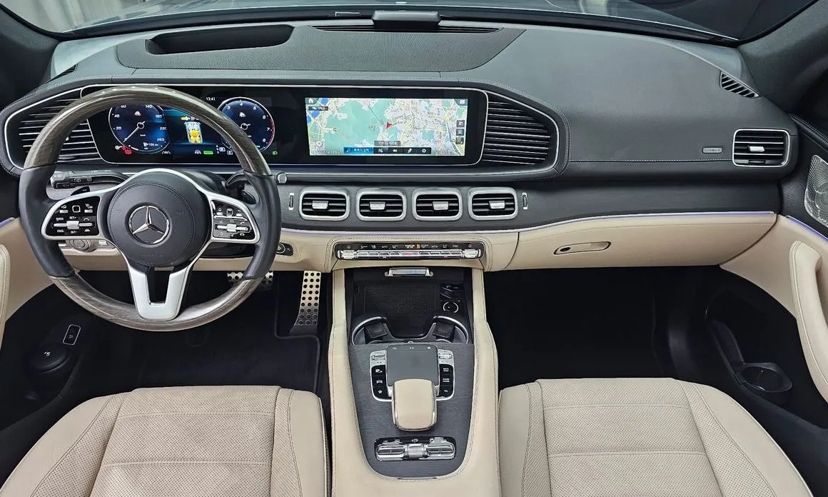 Mercedes-Benz GLS-Class — фото 10