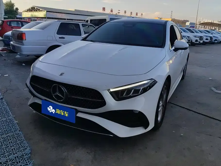 Mercedes-Benz A-Class — фото 1