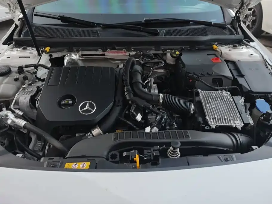Mercedes-Benz A-Class — фото 10