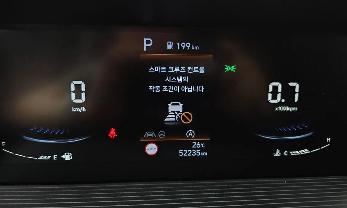 Hyundai Staria — фото 2