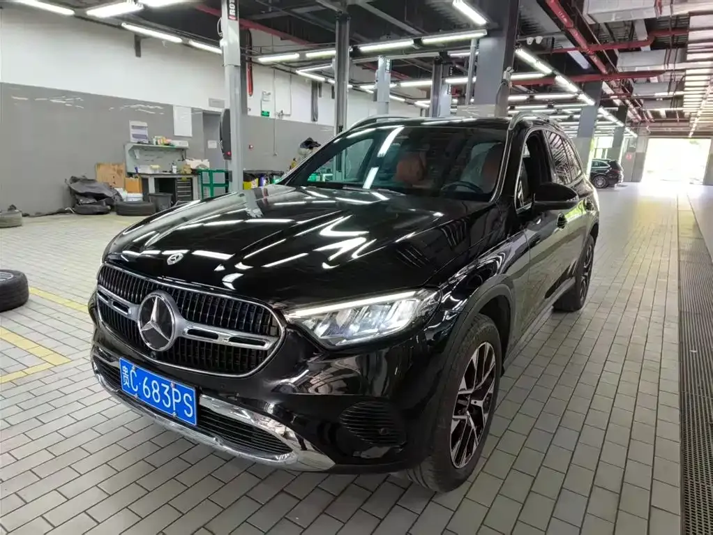 Mercedes-Benz GLC — фото 1