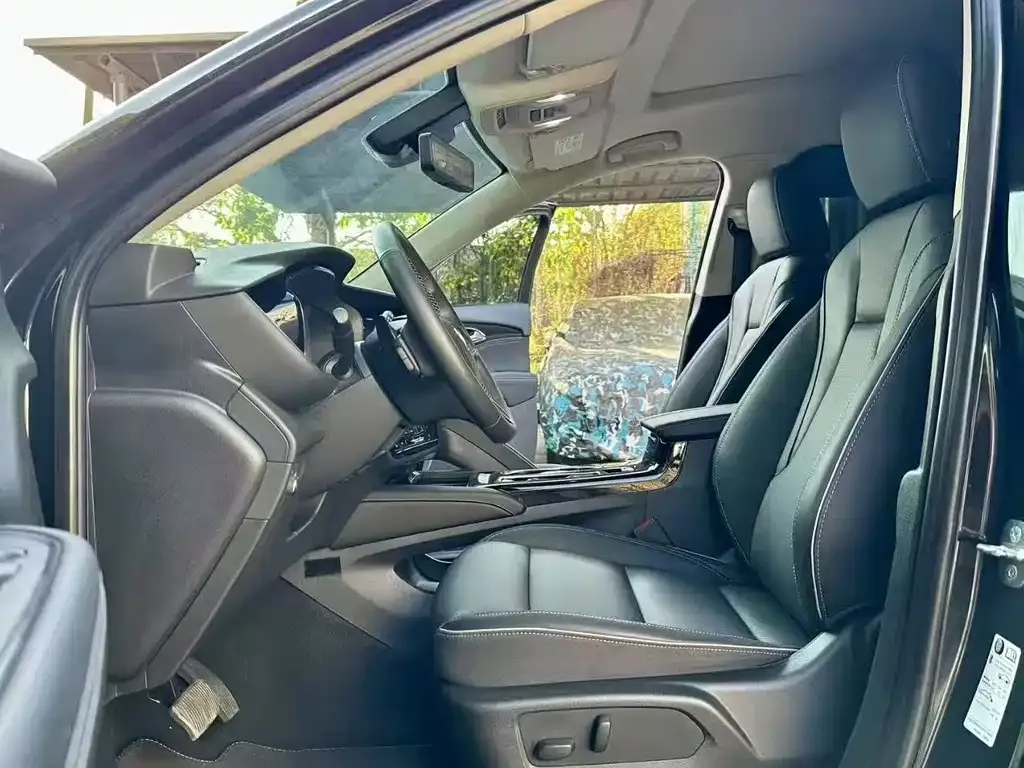 Buick Envision Plus — фото 7