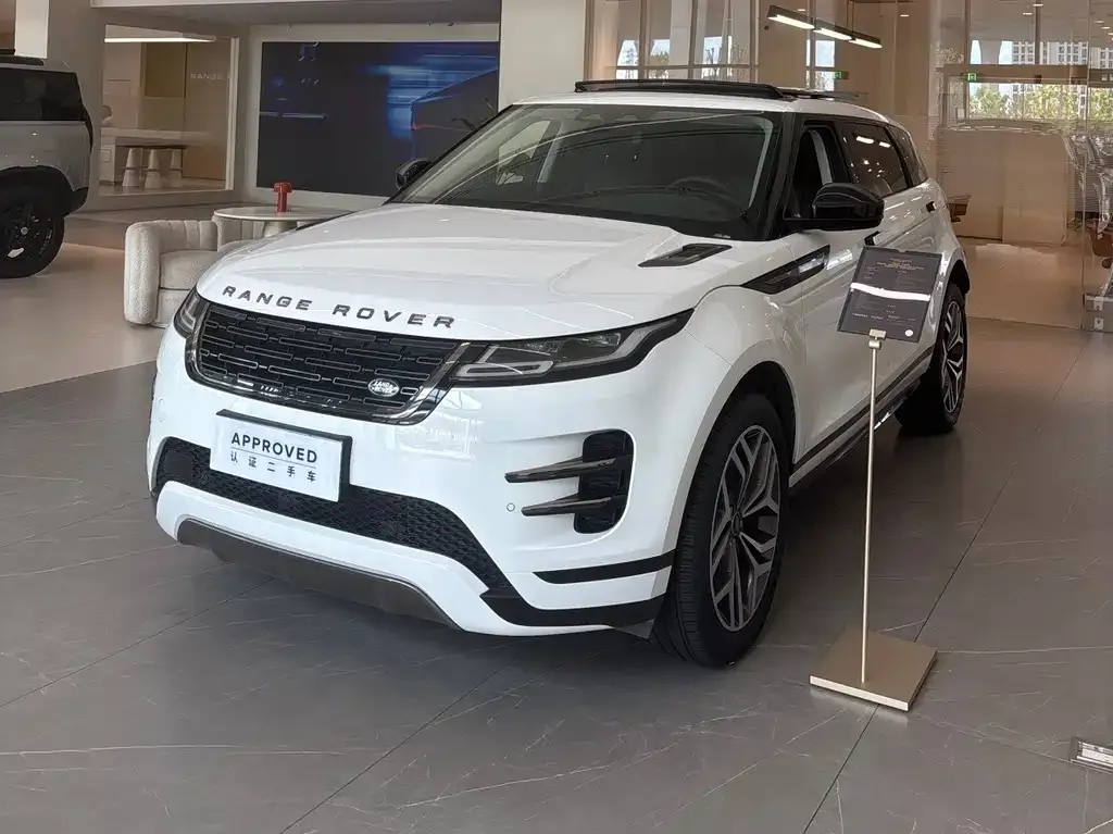 Land Rover Evoque — фото 1
