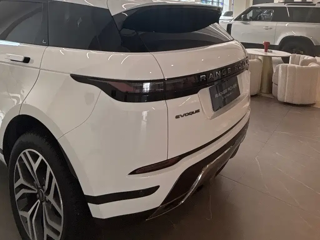 Land Rover Evoque — фото 5