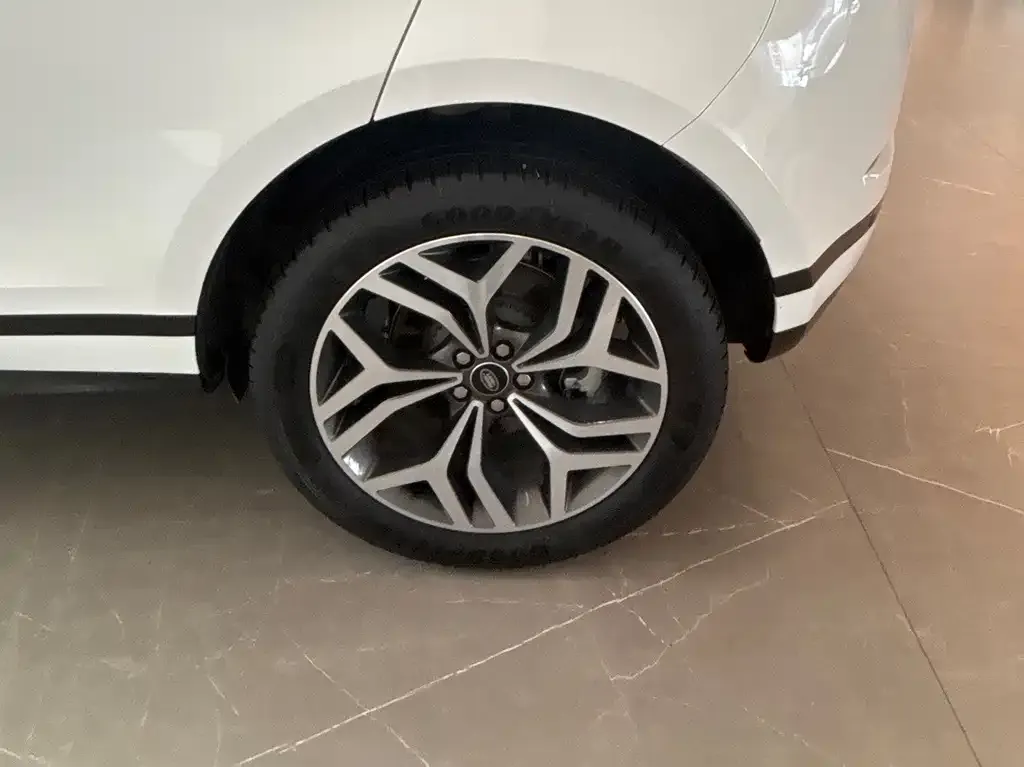 Land Rover Evoque — фото 2