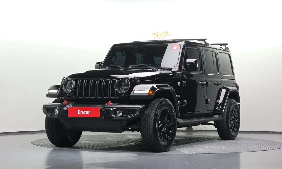 Jeep Wrangler — фото 1