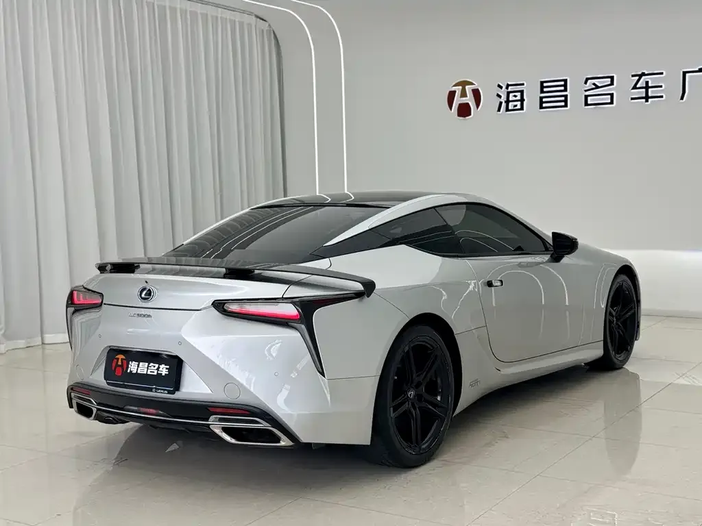 Lexus LC — фото 6