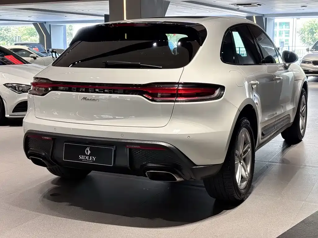 Porsche Macan — фото 9