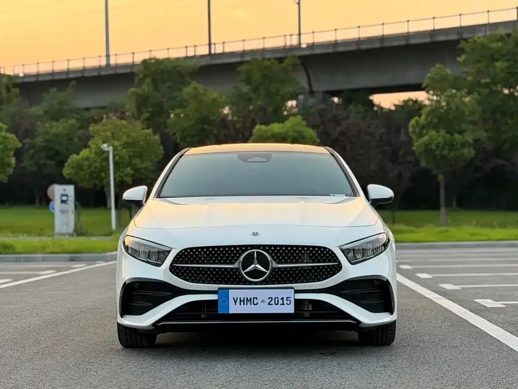 Mercedes-Benz A-Class — фото 6