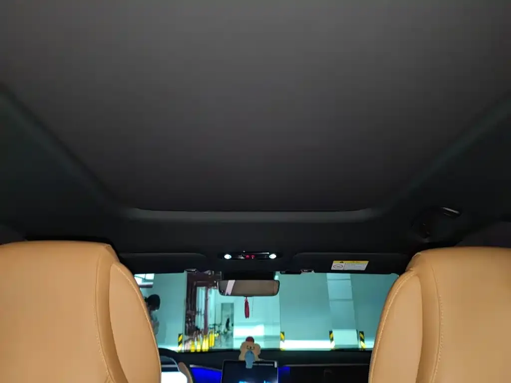 Geely Galaxy L7 — фото 10