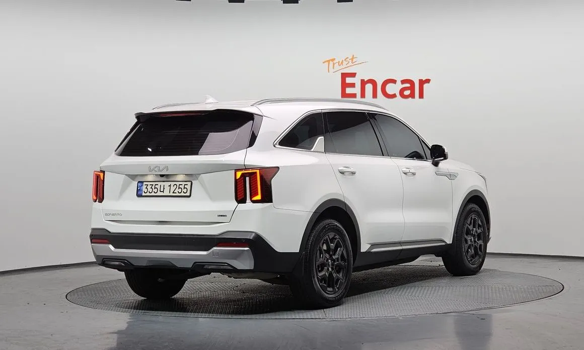 Kia Sorento — фото 5