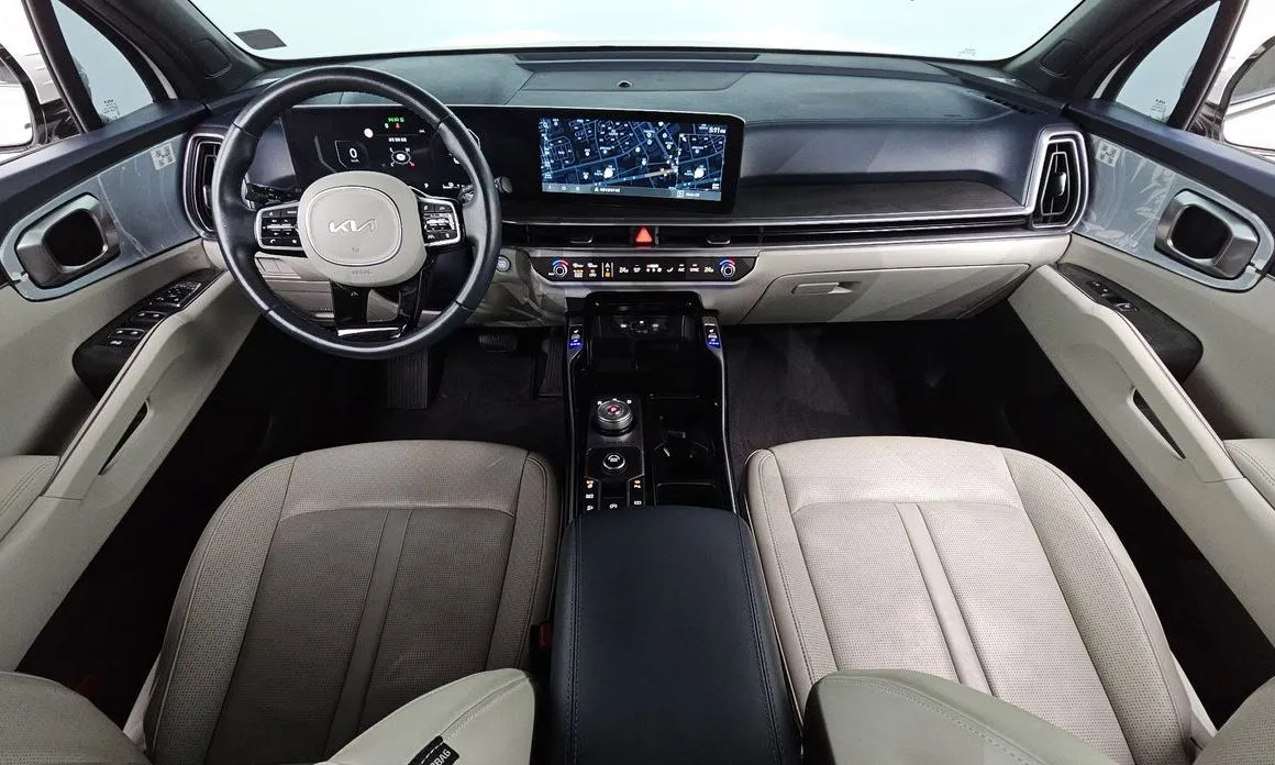 Kia Sorento — фото 7