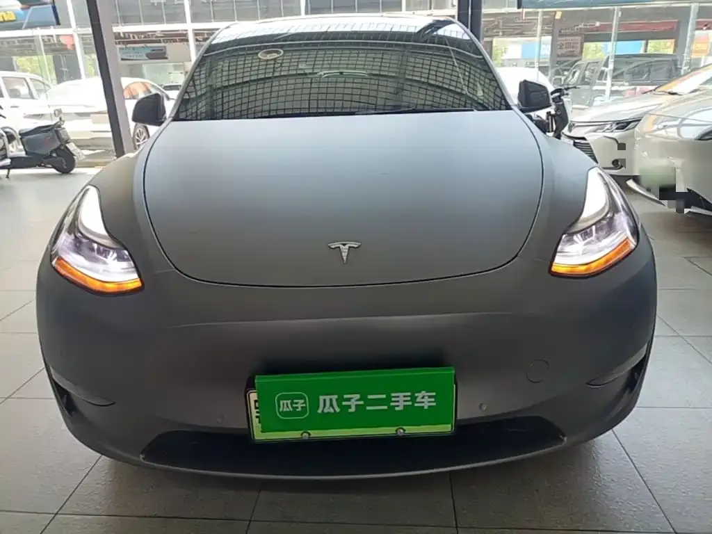 Tesla Model Y — фото 6