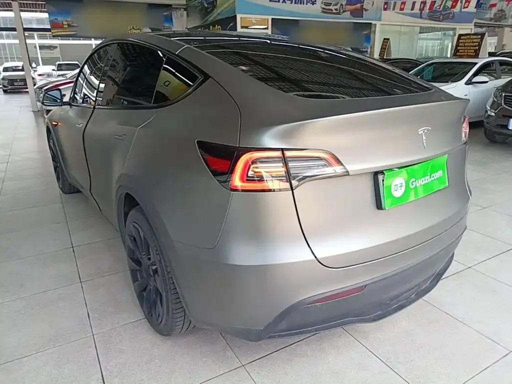 Tesla Model Y — фото 7